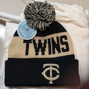 Minnesota Twins Navy and Tan Knit Hat NWT
